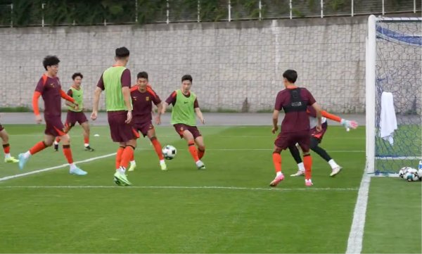 富明证券 北青：王钰栋、高天意大概率首发；足协主要领导将赴韩督军